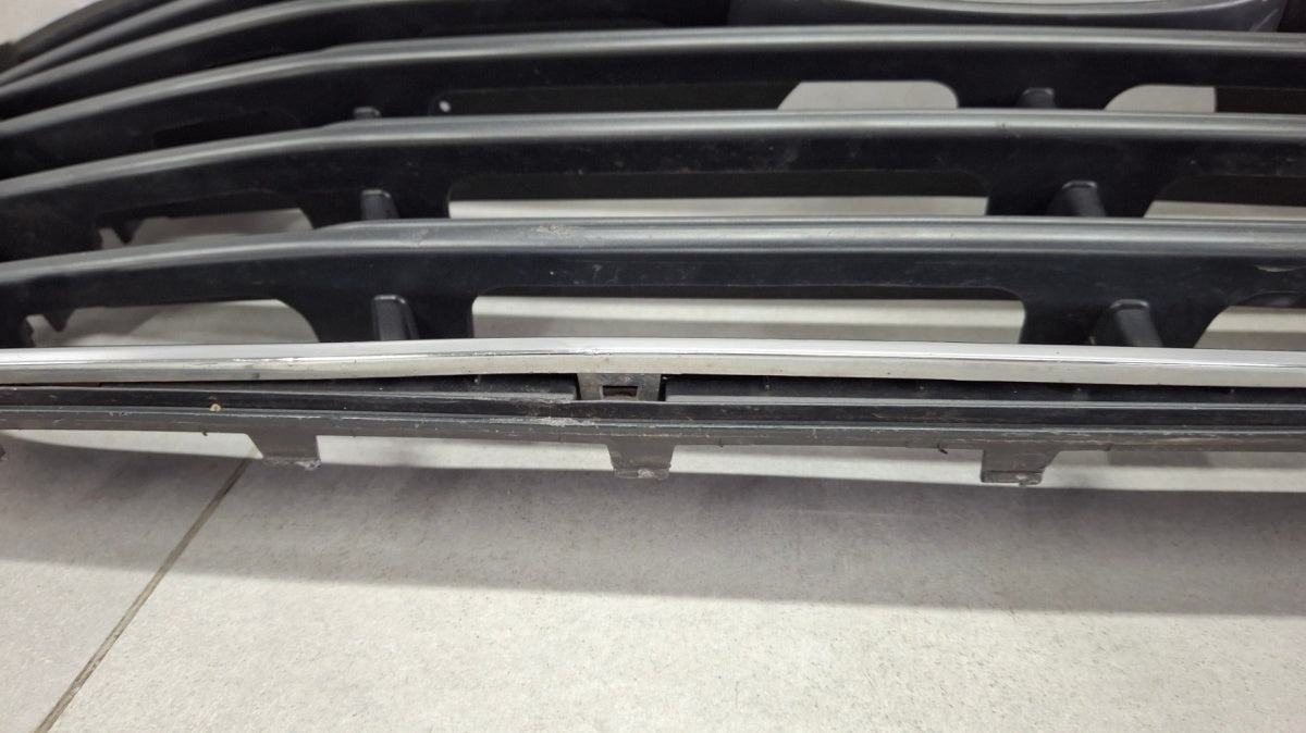 Prednji branik Grill atrapa HYUNDAI H1 Starex 2 II 17-22
