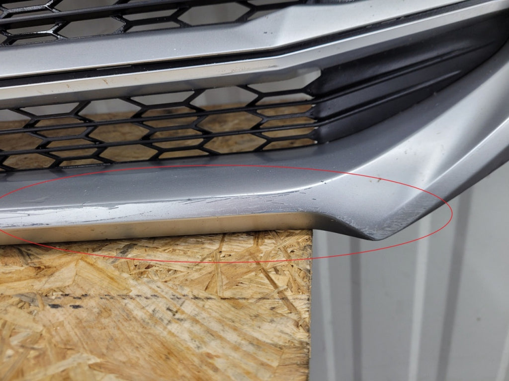 Maska (grill) atrapa MAXUS V90 DELIVER 9 SV63 19-