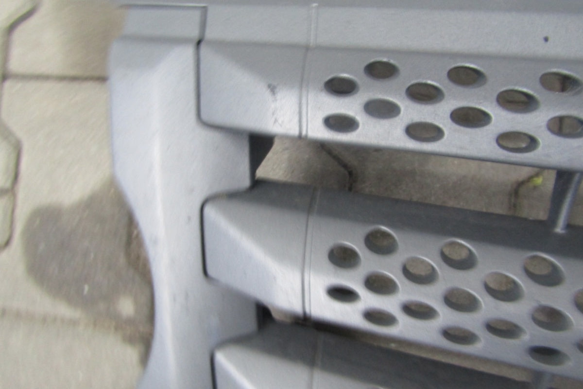 Prednji branik Grill atrapa Range Rover Sport I L320 05-08