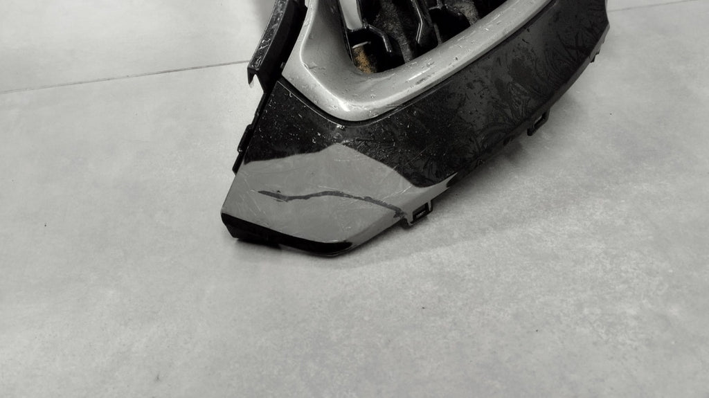 Prednji branik Grill atrapa TOYOTA COROLLA CROSS 22-