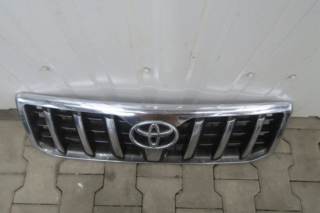 Prednji branik Grill atrapa TOYOTA LAND CRIUSER J120 2002-