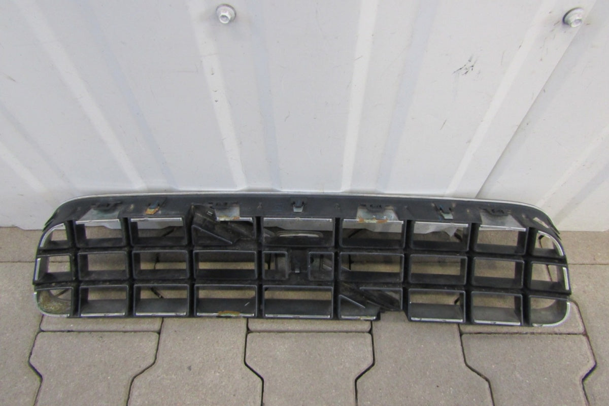 Prednji branik Grill atrapa VOLVO C70 II 2 05-08