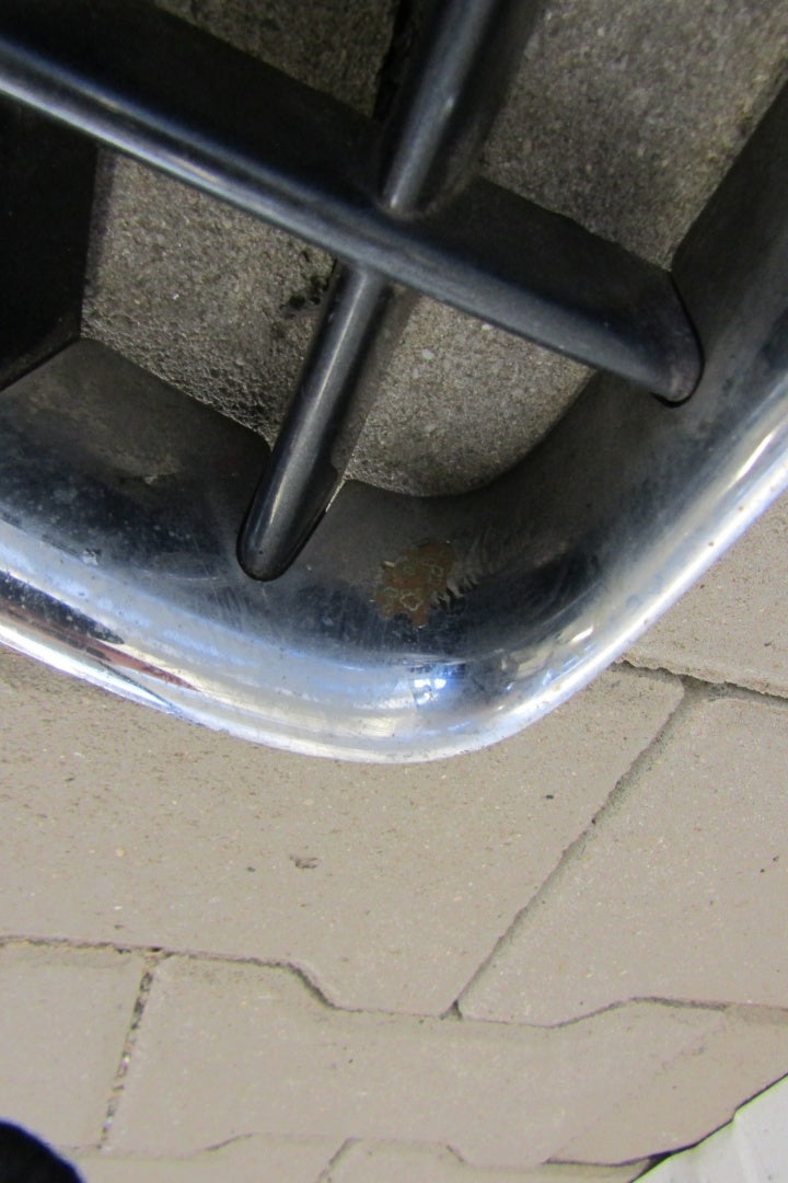 Prednji branik Grill atrapa VOLVO C70 II 2 05-08