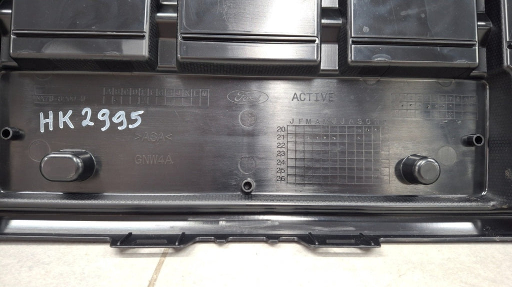 Maska (grill) atrapa zderzaka Ford Focus MK4 IV ACTIVE LIFT 22-
