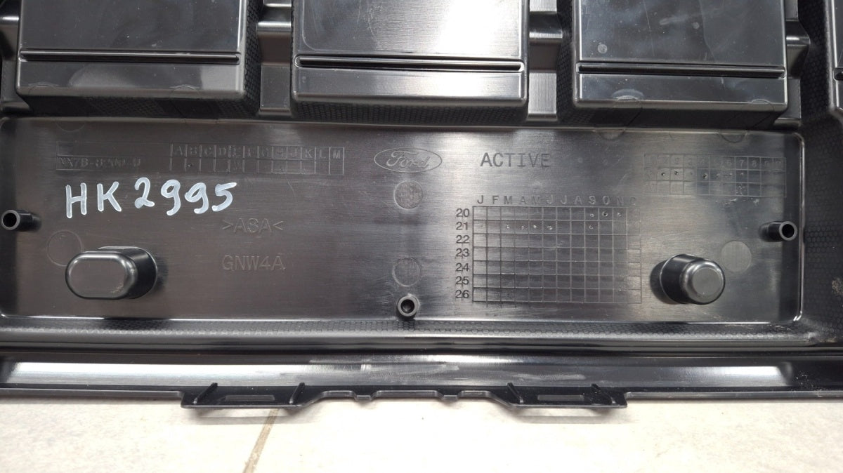 Maska (grill) atrapa zderzaka Ford Focus MK4 IV ACTIVE LIFT 22-