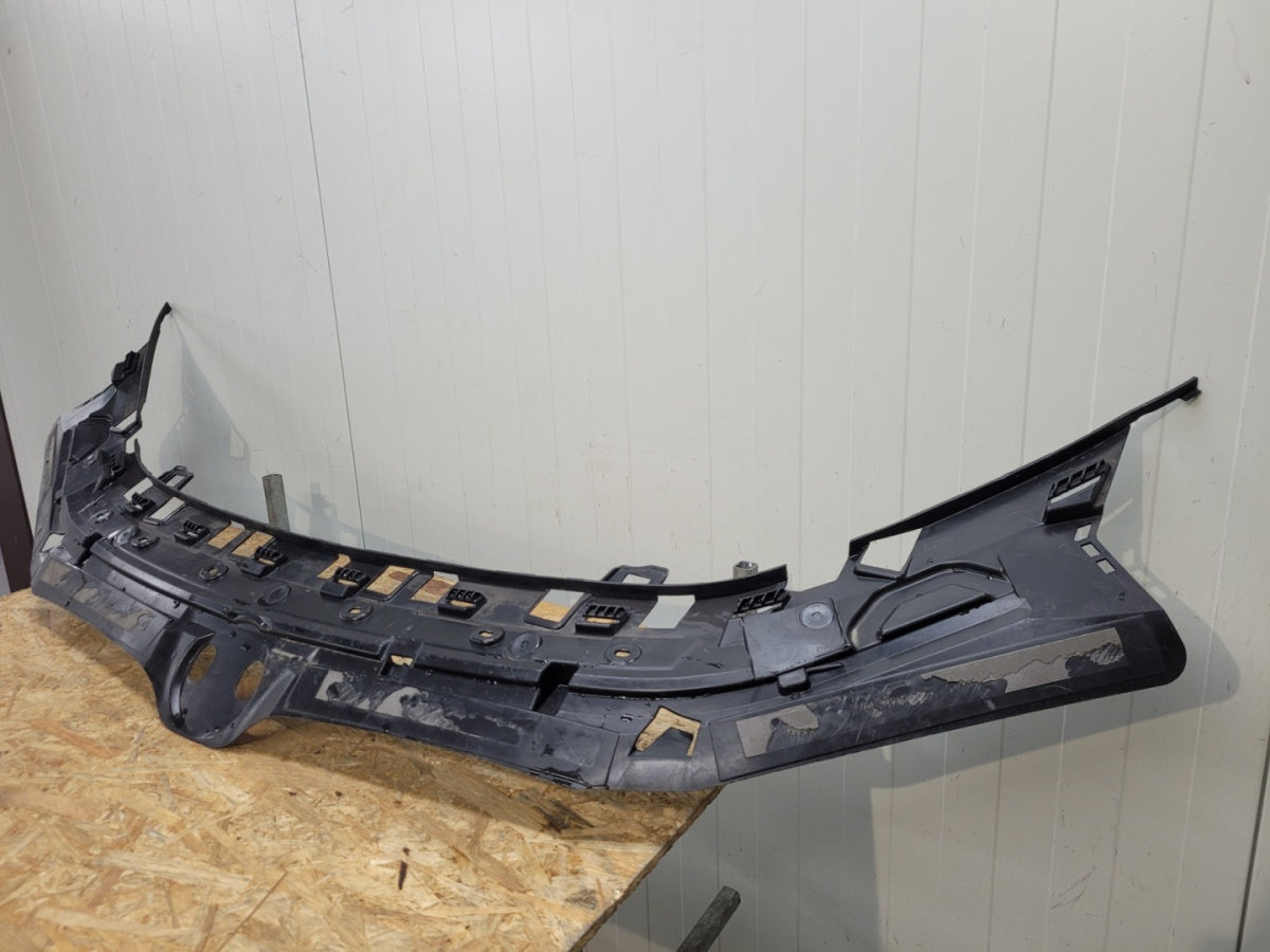 Zaštita Wkład środka zderzaka BMW 7 G70 22-