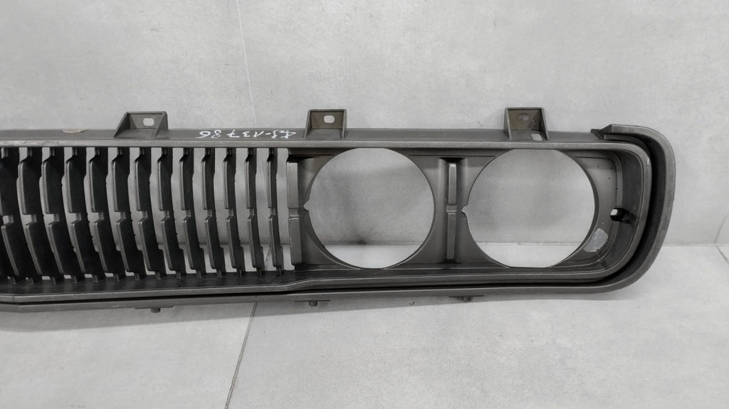 Maska (grill) atrapa chłodnicy DATSUN / NISSAN 620 1973-1979