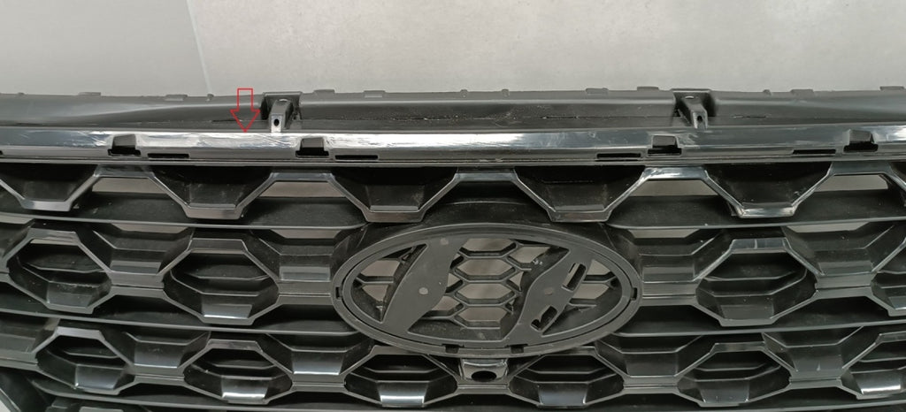 Maska (grill) atrapa zderzaka prednja Hyundai Santa Fe IV 18- 20