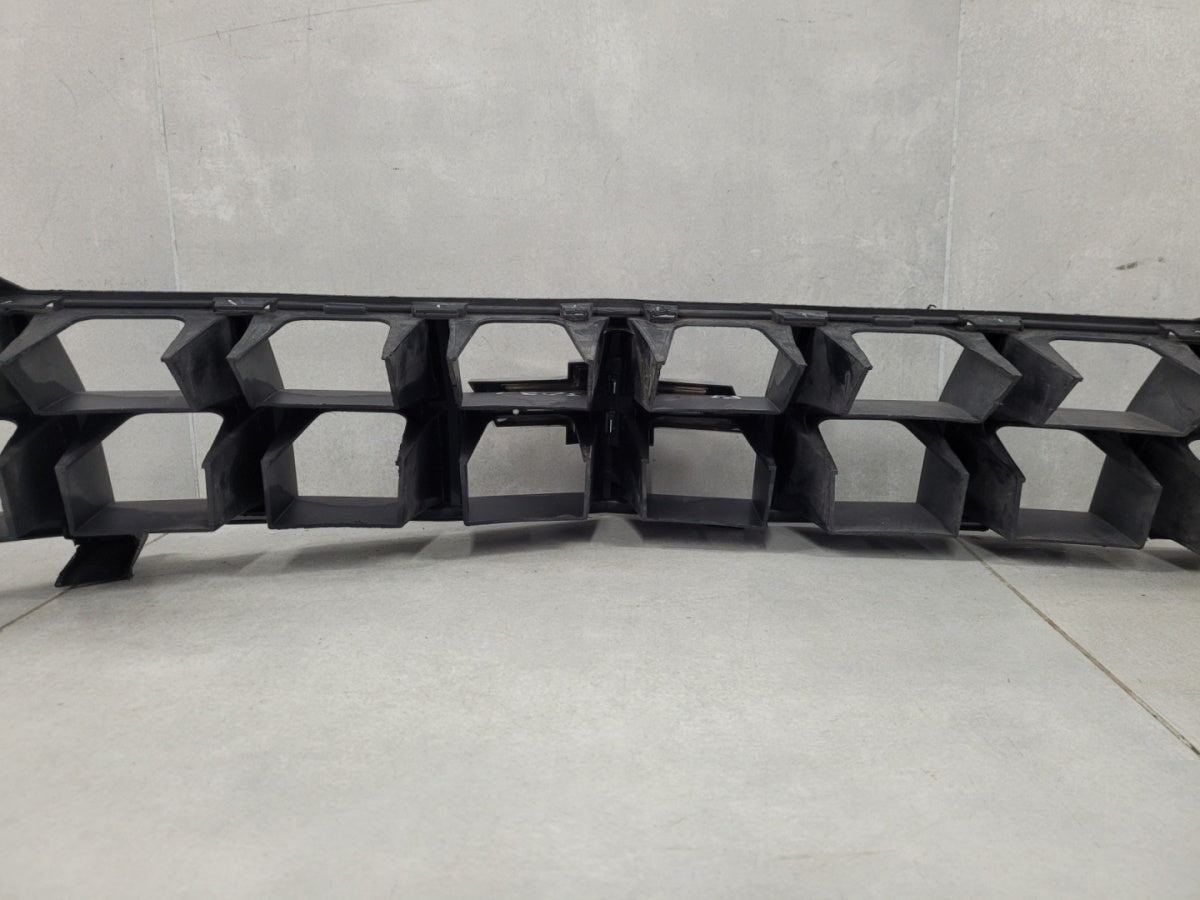 Maska (grill) atrapa zderzaka prednja Chevrolet Camaro V SS 09-12