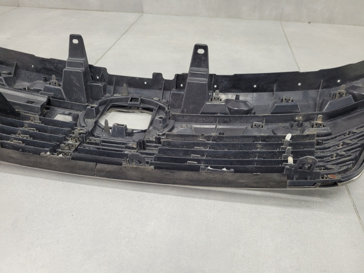 Maska (grill) atrapa zderzaka prednja Toyota Vellfire 08-15