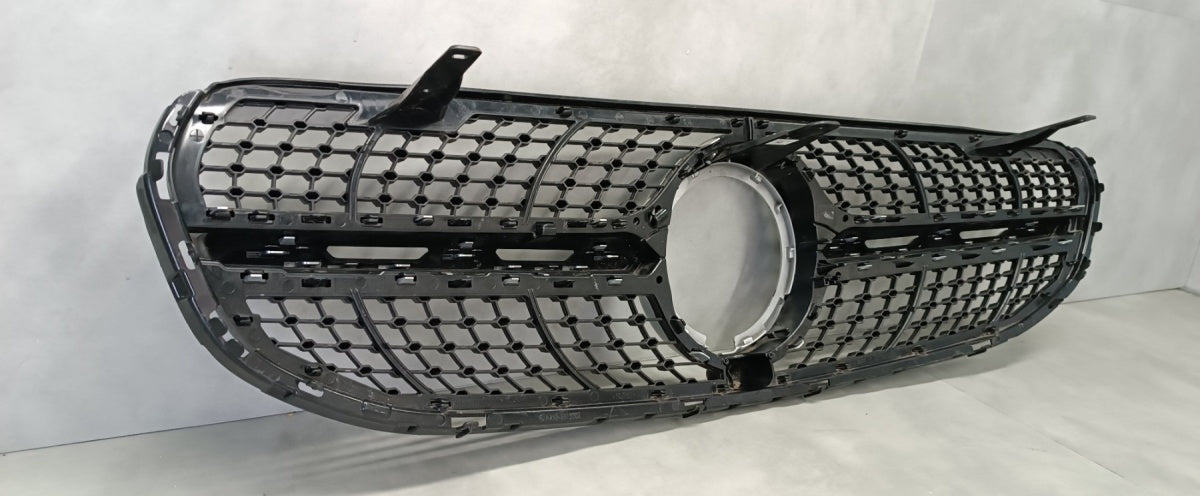 Maska (grill) atrapa zderzaka prednja MERCEDES GLC W253 253 X253 lift 19-22