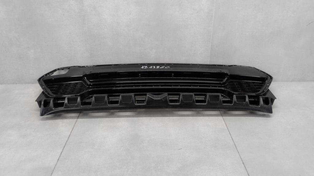 Maska (grill) Kratka zderzaka prednja BMW X1 U11 M--PAKIET 22-26