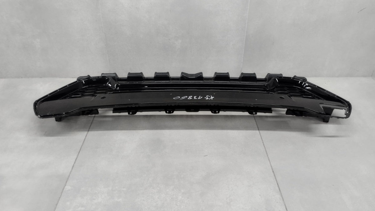 Maska (grill) Kratka zderzaka prednja BMW X1 U11 M--PAKIET 22-26