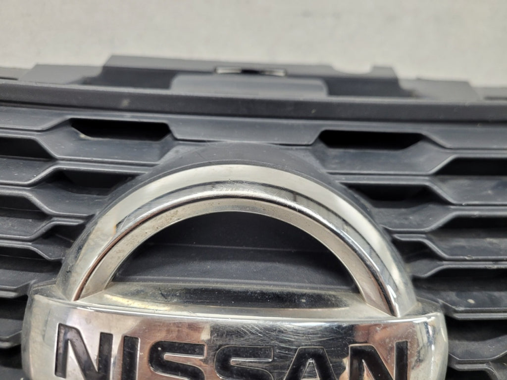 Maska (grill) atrapa zderzaka prednja Nissan NV250 NV 250 19-21