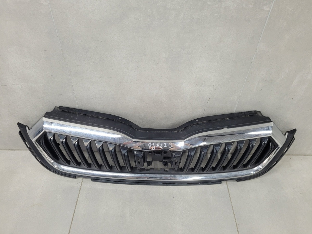 Maska (grill) atrapa zderzaka prednja Skoda Octavia 4 IV 5E3 19-23