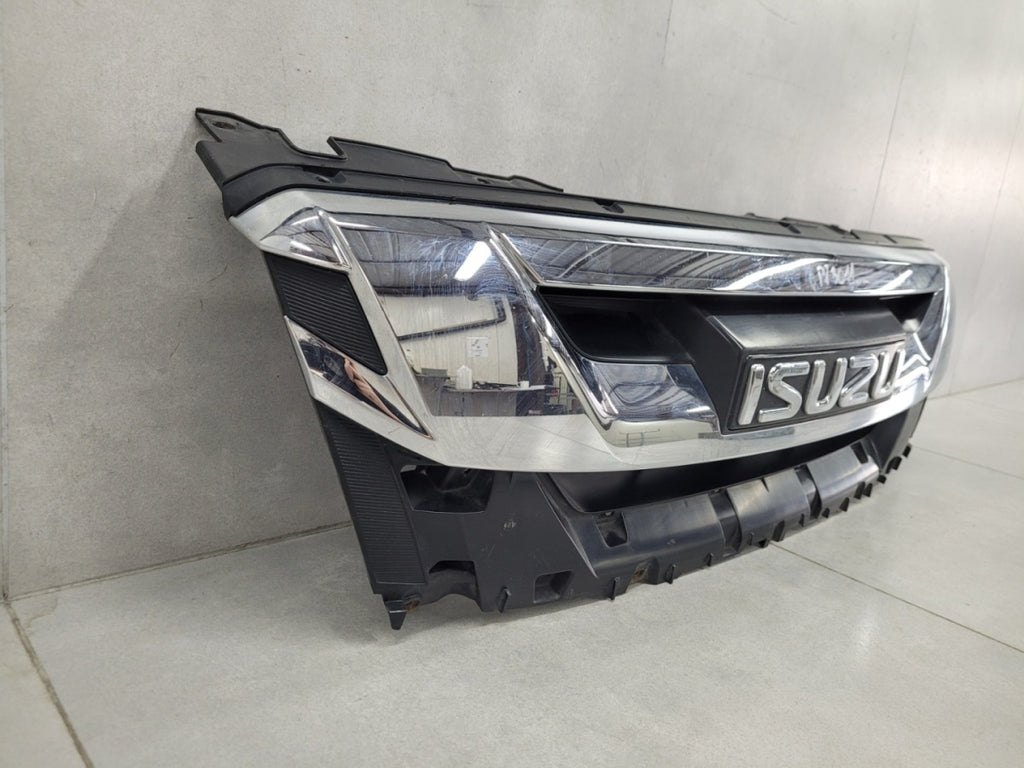 Maska (grill) atrapa zderzaka prednja Isuzu D-Max D Max II 2 Lift 15-19