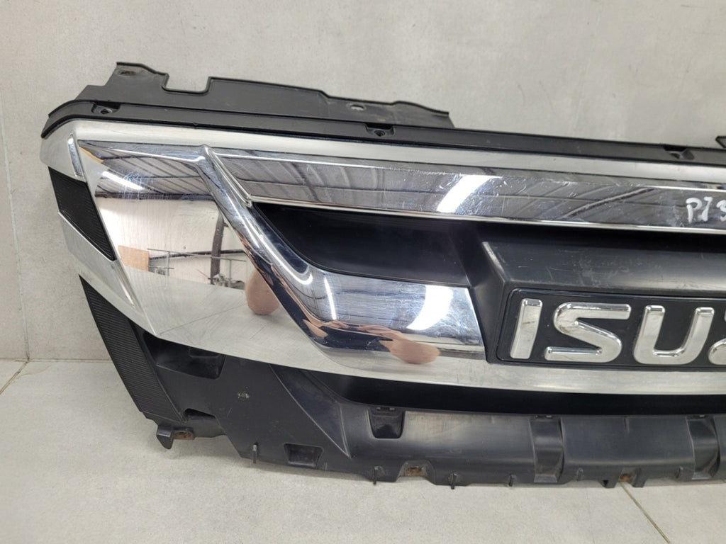 Maska (grill) atrapa zderzaka prednja Isuzu D-Max D Max II 2 Lift 15-19