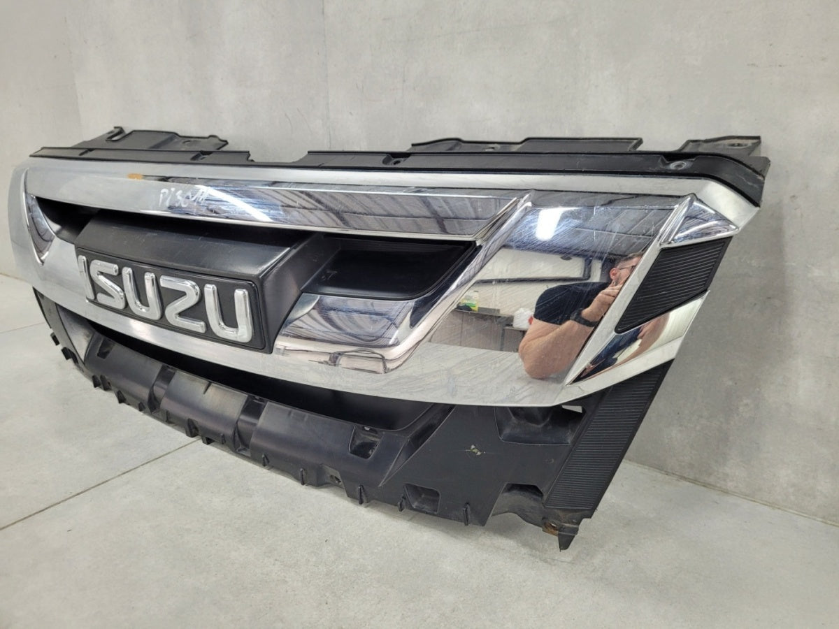 Maska (grill) atrapa zderzaka prednja Isuzu D-Max D Max II 2 Lift 15-19
