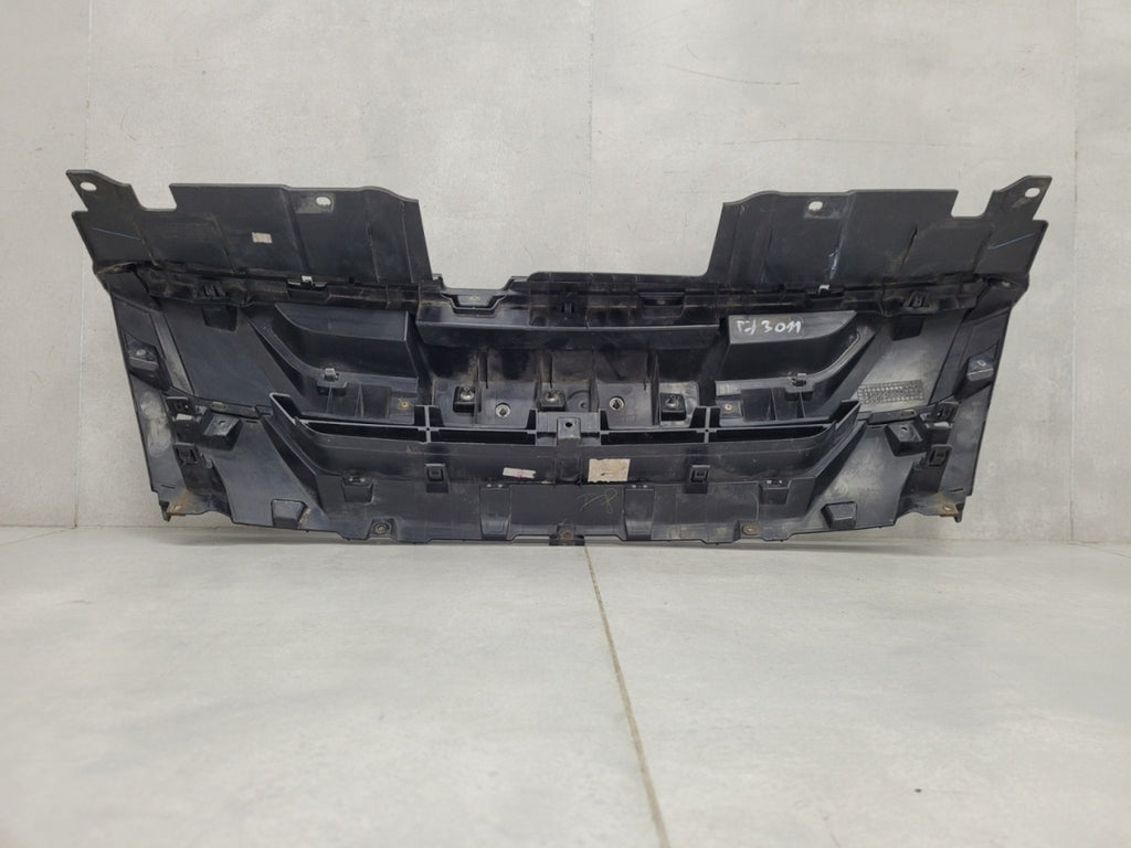 Maska (grill) atrapa zderzaka prednja Isuzu D-Max D Max II 2 Lift 15-19