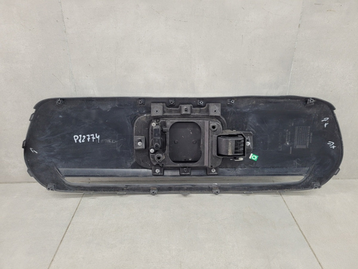 Maska (grill) atrapa zderzaka prednja klapka mechanizm gniazda ładowania Leapmotor T03 22-