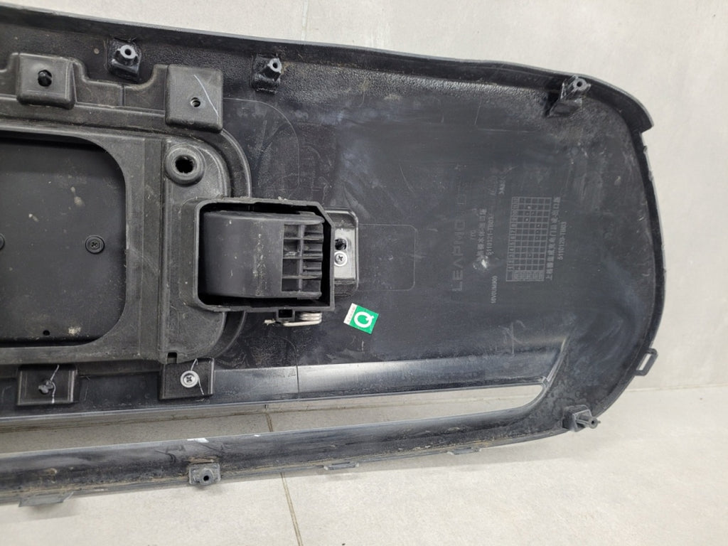 Maska (grill) atrapa zderzaka prednja klapka mechanizm gniazda ładowania Leapmotor T03 22-