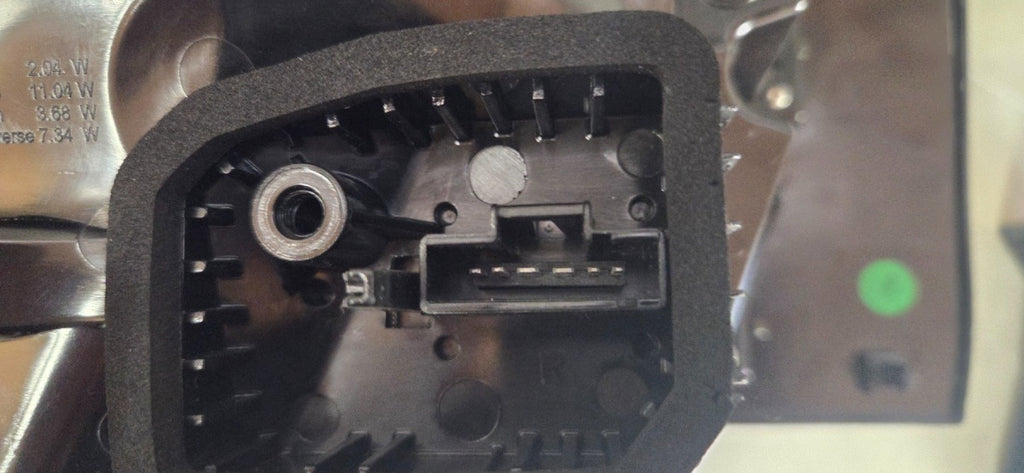 komplet LAMP TYLNYCH lijevi desni OPEL FRONTERA LED 24- 9848766680 9848766880