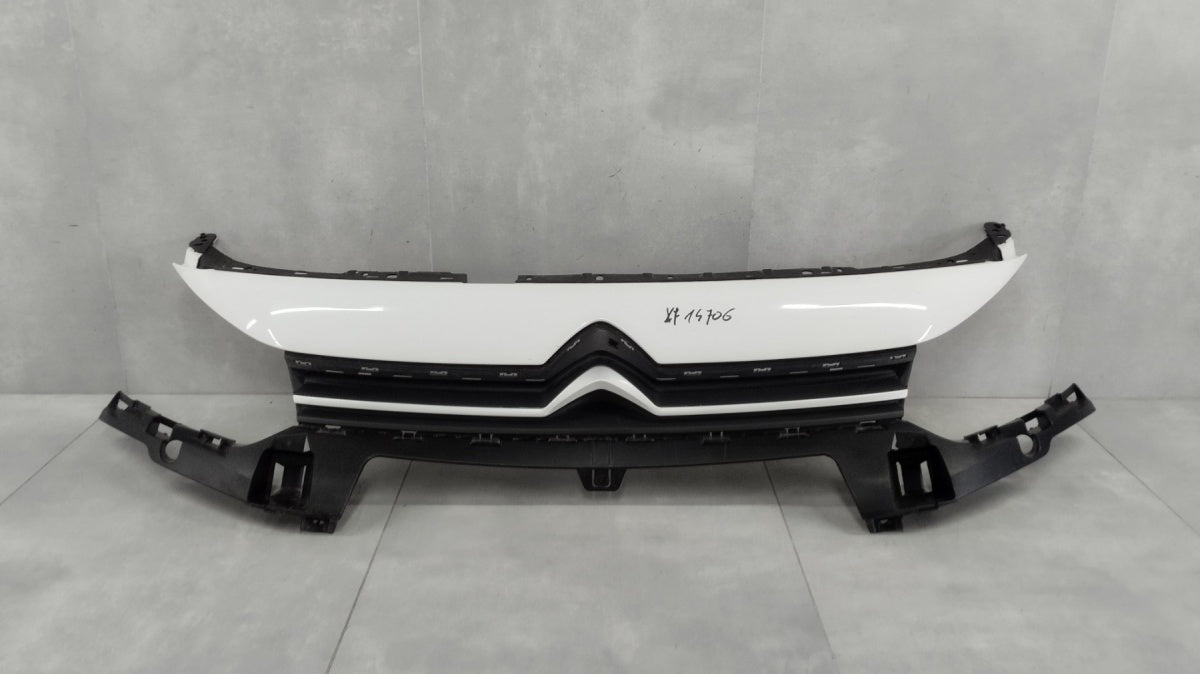 Maska (grill) GRIL KRATKA CITROEN BERLINGO IV 18-26 ATRAPA GRIL CITROEN BERLINGO IV 18-26 9816779080 99899495 OEM OEM