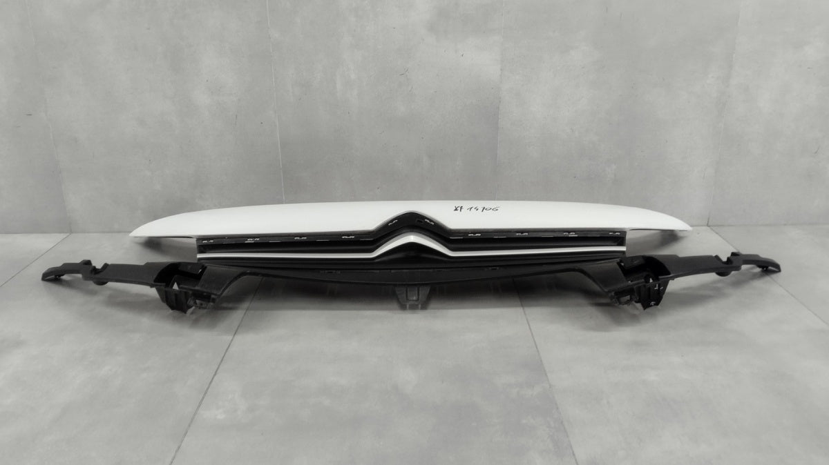 Maska (grill) GRIL KRATKA CITROEN BERLINGO IV 18-26 ATRAPA GRIL CITROEN BERLINGO IV 18-26 9816779080 99899495 OEM OEM