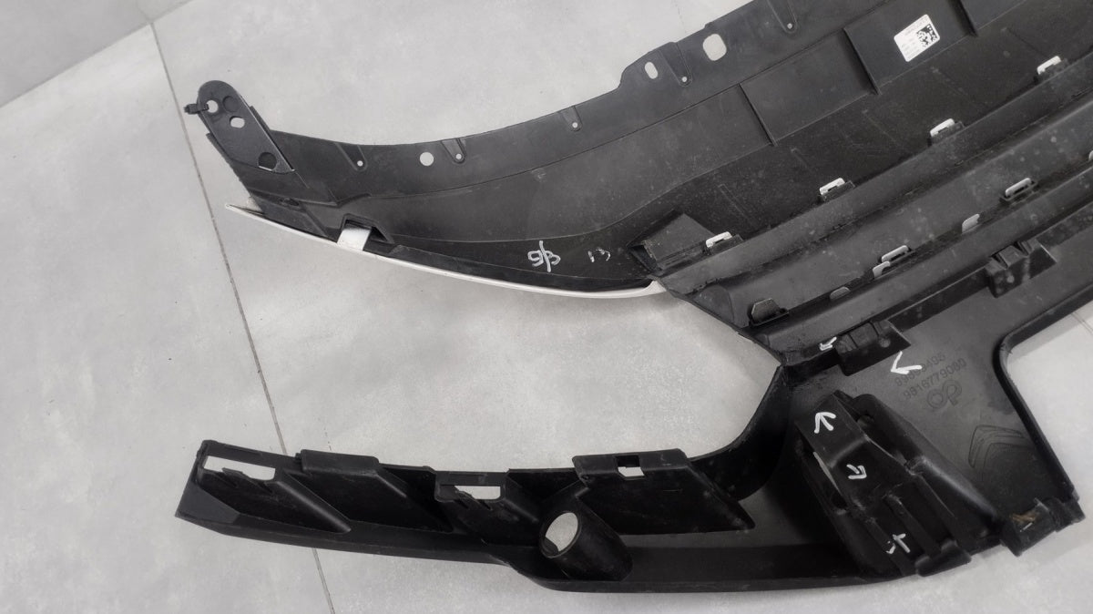 Maska (grill) GRIL KRATKA CITROEN BERLINGO IV 18-26 ATRAPA GRIL CITROEN BERLINGO IV 18-26 9816779080 99899495 OEM OEM