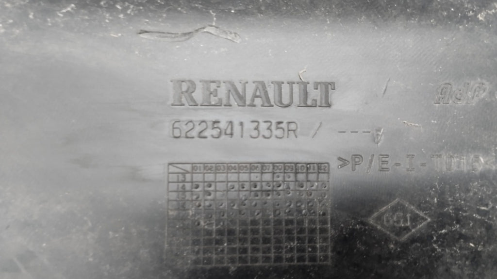 Maska (grill) KRATKA ZDERZAKA prednja RENAULT TWINGO III 3 14-24 OEM 622541335R