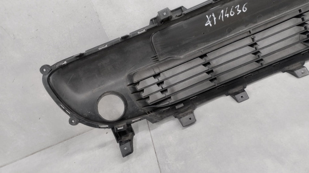 Rešetka branika prednja ŚRODKOWA RENAULT TWINGO III 14- OEM 622542640R