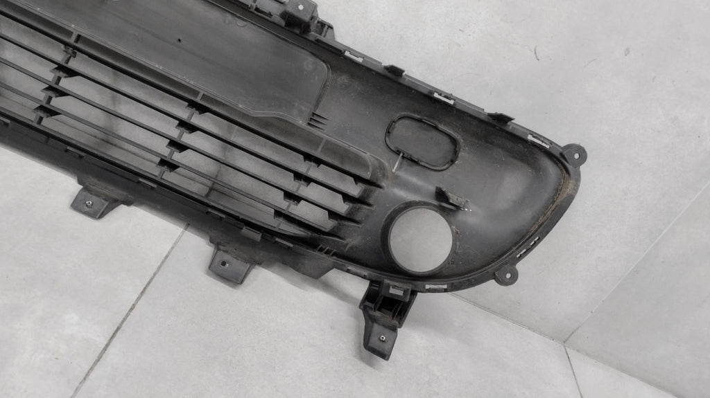 Rešetka branika prednja ŚRODKOWA RENAULT TWINGO III 14- OEM 622542640R