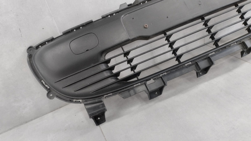 Maska (grill) KRATKA ZDERZAKA prednja RENAULT TWINGO III 3 14-24 OEM 622541335R