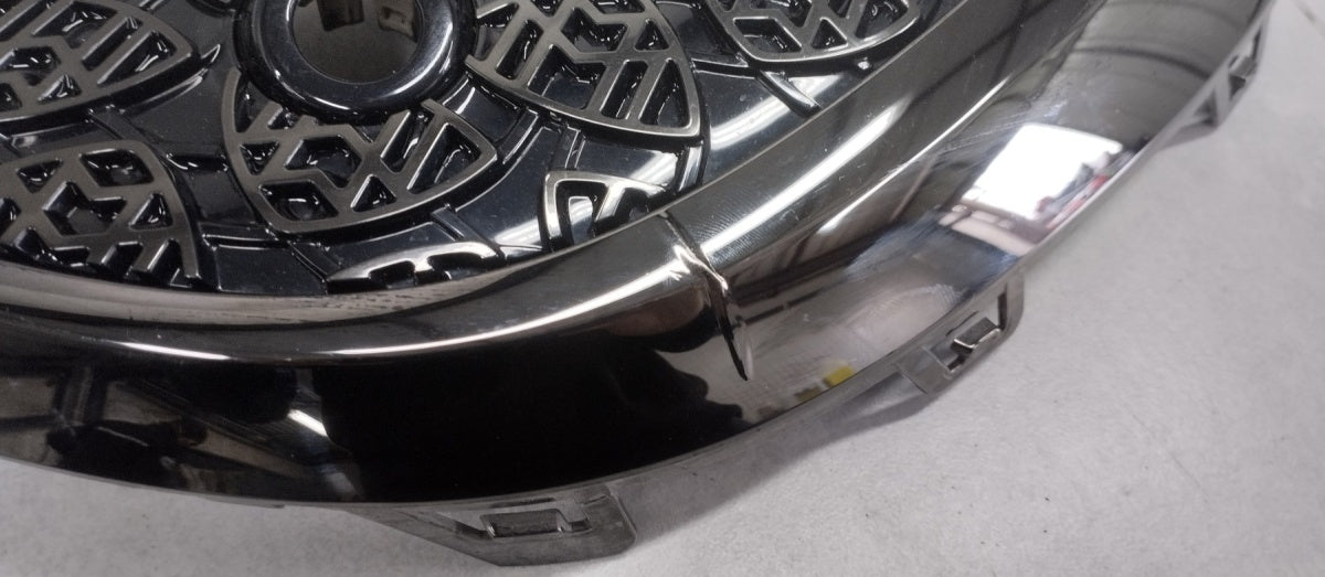 Rešetka EMBLEMAT desna RH MERCEDES MAYBACH EQS SUV X296 OE A2968852602