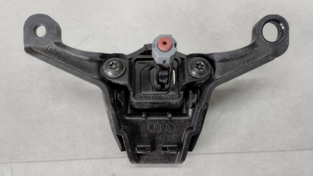 kamera prednji prednji uchwyt Audi Q8 RSQ 8 4M8 4M8853231B 18-