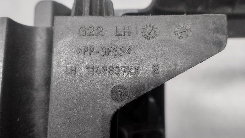 Usmjerivač zraka stelaż wlot BMW 4 G22 20- 18715610