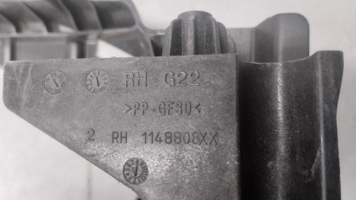 Usmjerivač zraka stelaż wlot BMW 4 G22 20- 18715610