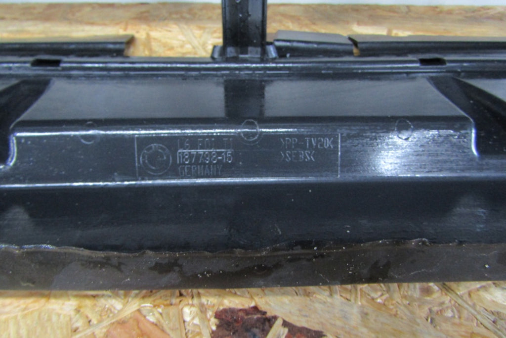 Usmjerivač zraka wlot BMW 7 F01 F02 08-
