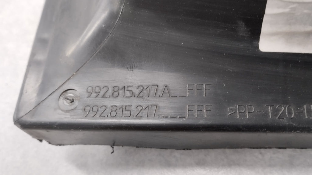 Usmjerivač zraka wlot PORSCHE 911 992 / 992815217A