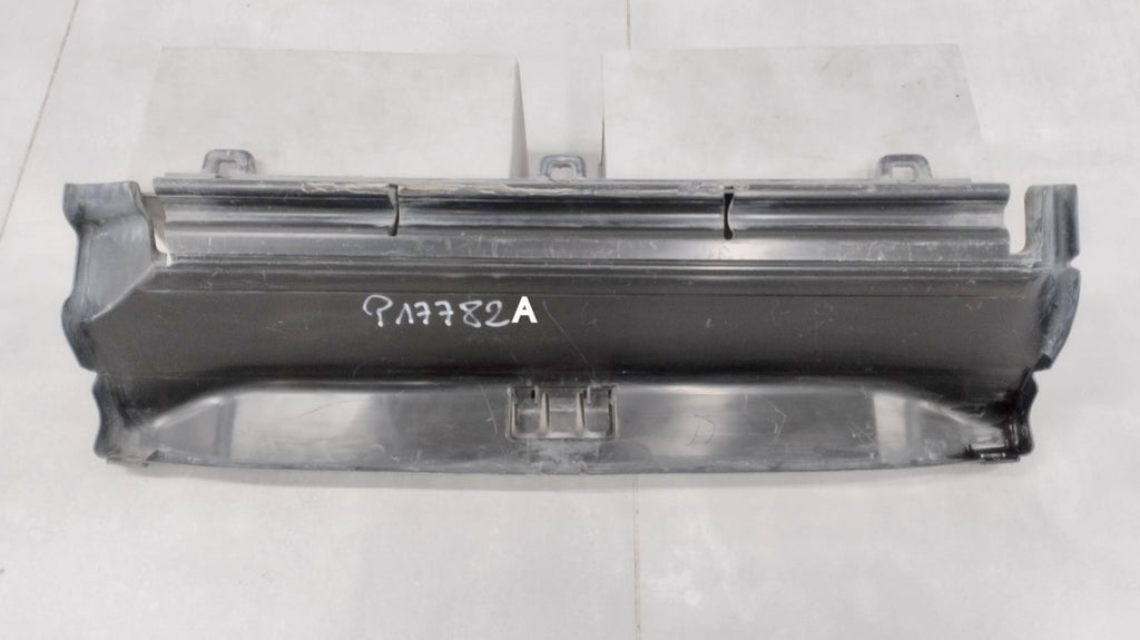Usmjerivač zraka VOLKSWAGEN AMAROK 2H 17- LIFT