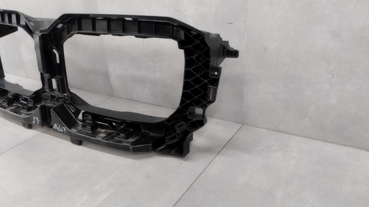 Usmjerivač zraka KANAŁ GÓRA BMW XM G09 2022- WLOT OEM 51749451352
