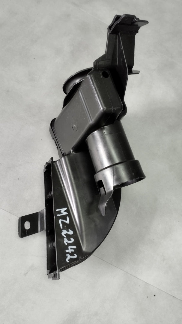 WLOT POWIETRZA DOLOT PEUGEOT CITROEN OPEL 96826476