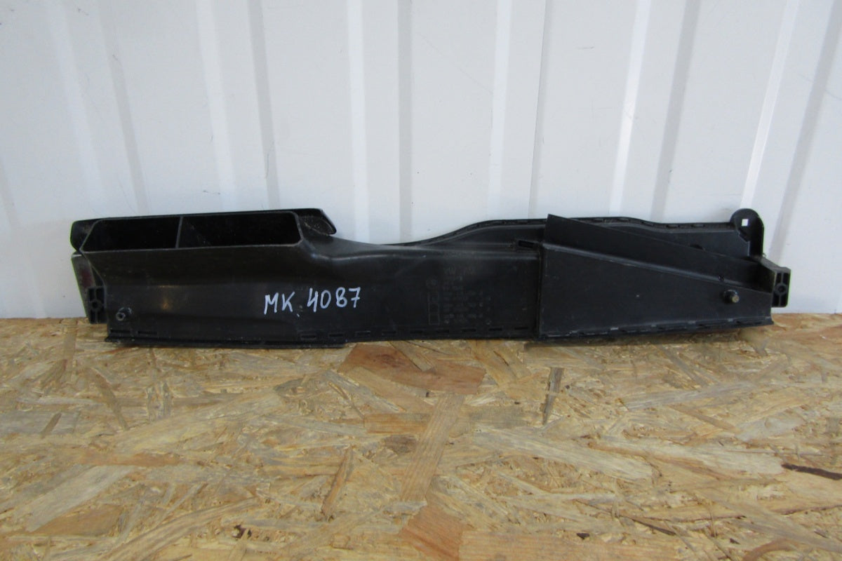 Usmjerivač zraka wlot VW AUDI SEAT SKODA 2Q 2Q0129509A