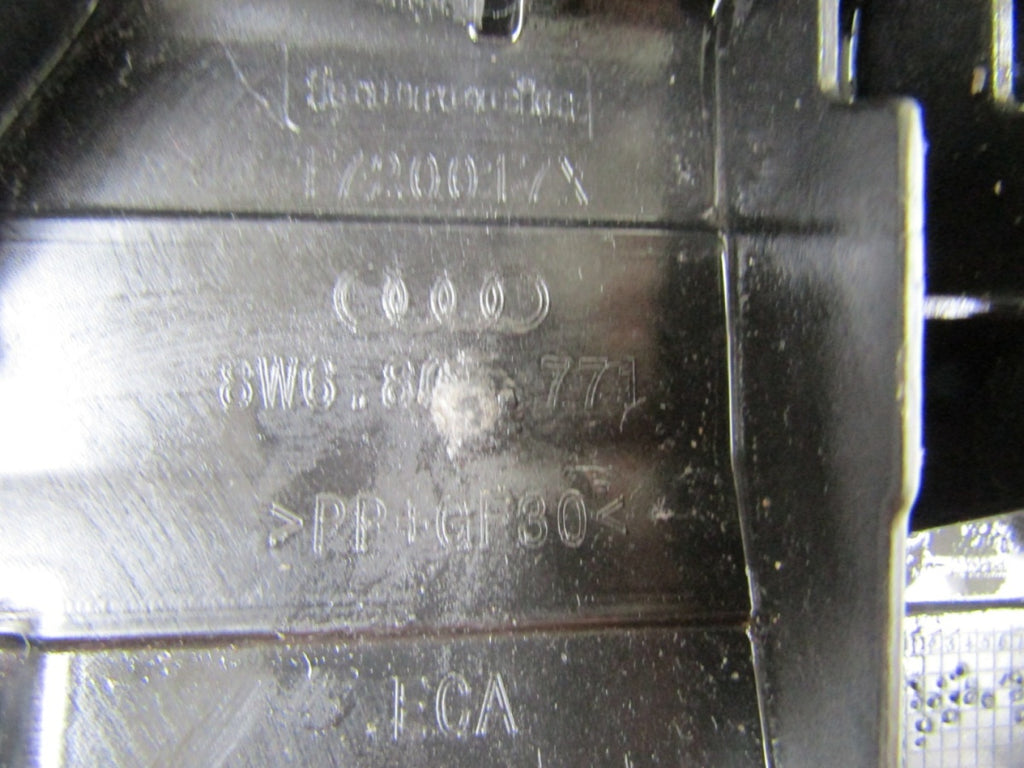 Usmjerivač zraka żaluzja roleta Audi A5 F5 8W6 16-19