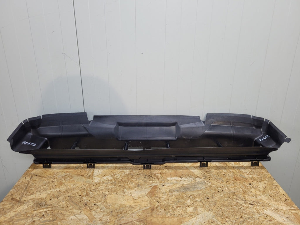 Volan wlot powietrza Audi Q8 4MN