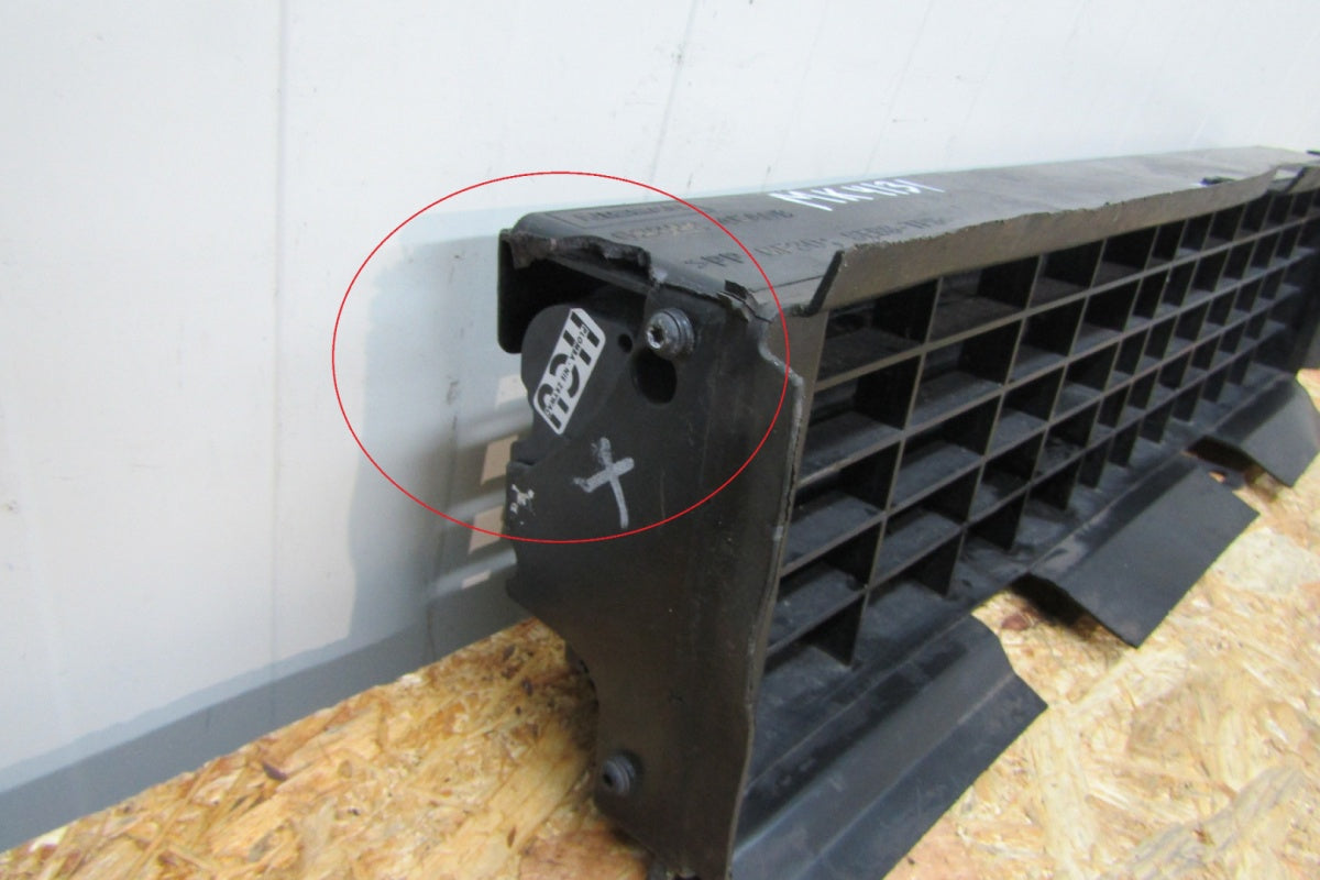 Volan roleta wlot powietrza NISSAN QASHQAI II J11 13- 62322-4EA0B