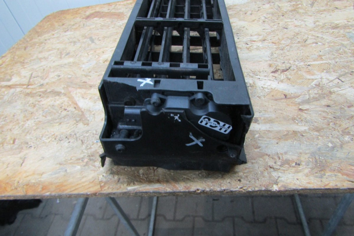 Volan roleta wlot powietrza NISSAN QASHQAI II J11 13- 62322-4EA0B