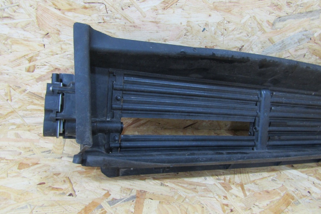Usmjerivač zraka ŻALUZJA VOLVO V60 II/S60 II 111093203 21-