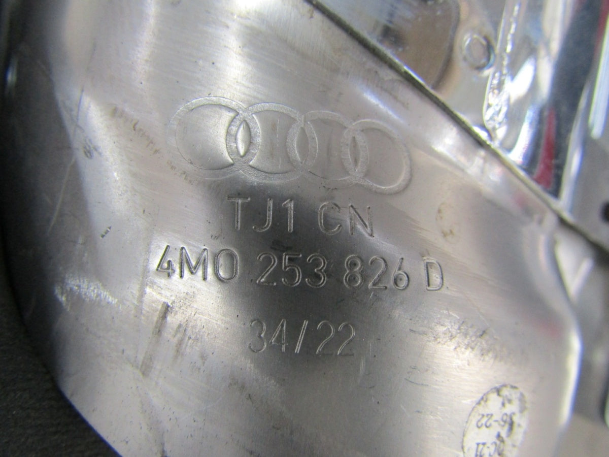 Końcówka wydechu desni Audi SQ7 4M0 4M0253826D