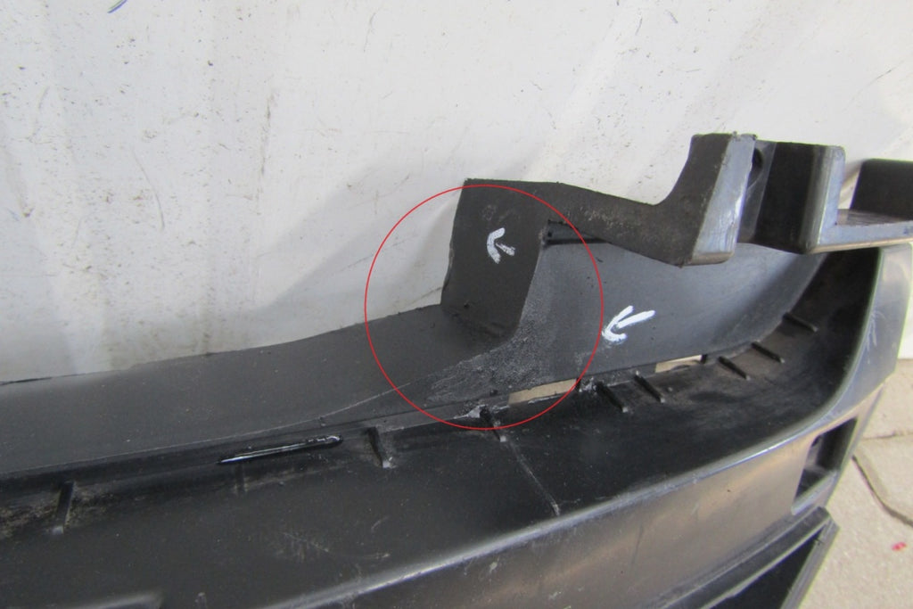 Maska (grill) Kratka zderzaka SsangYong Rodius 12-15